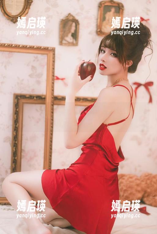 鹿八岁baby 鹿八岁baby:一双长腿撩人心弦,原图让我想掀开更惊喜的故事!